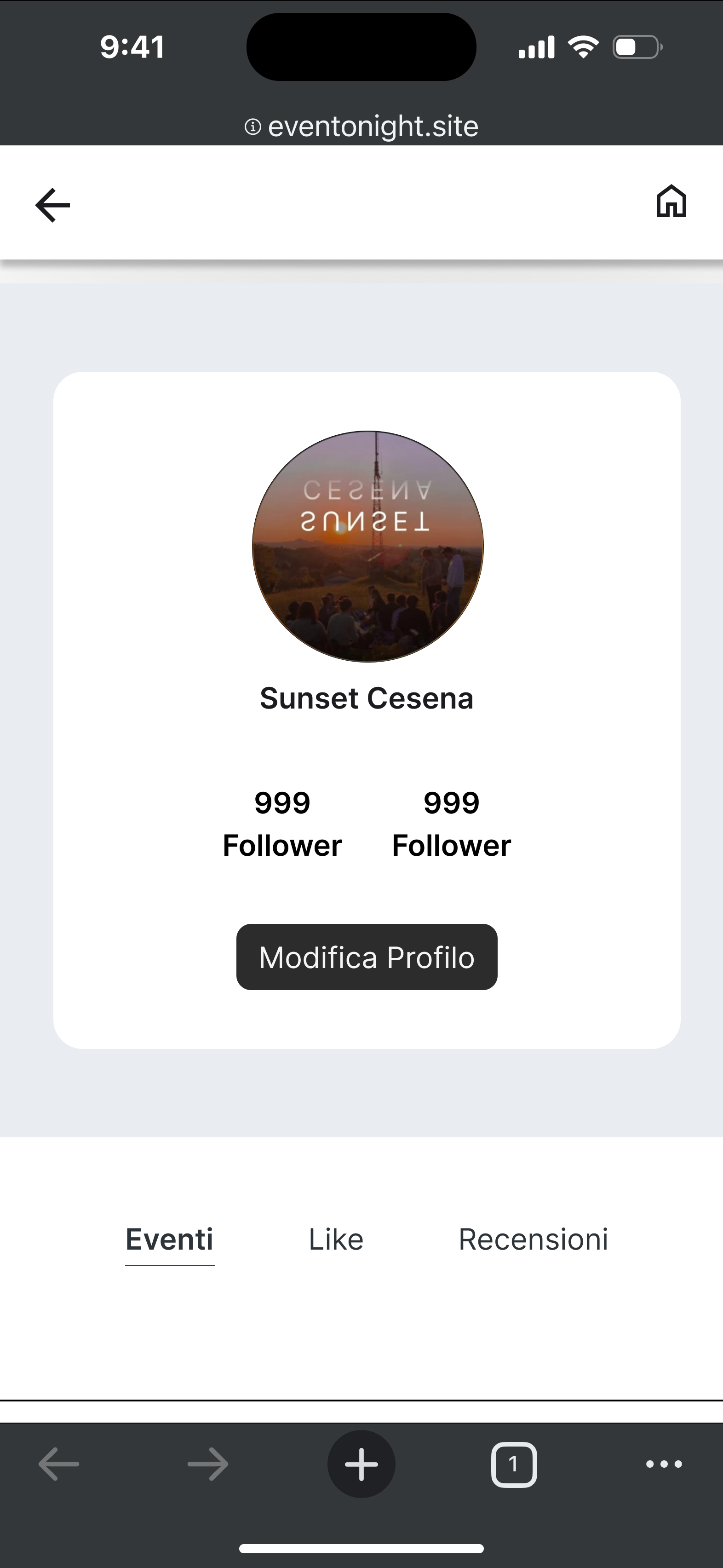 Mockup iPhone16 User Profile